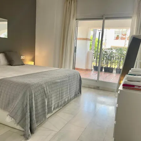 Apartment Solguest A 7 Minutos De Puerto Banus 1ª Linea Playa!!! Marbella