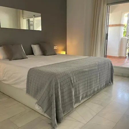 Solguest A 7 Minutos De Puerto Banus 1ª Linea Playa!!! Apartment Marbella